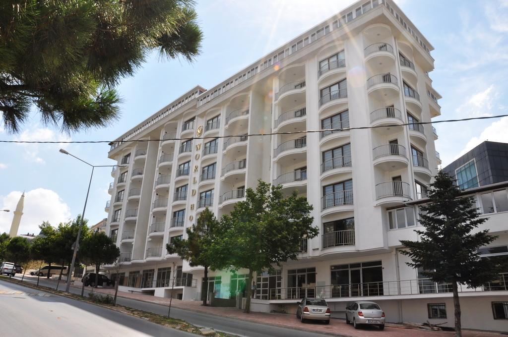 Ny World Hotel Istanbul Bagian luar foto