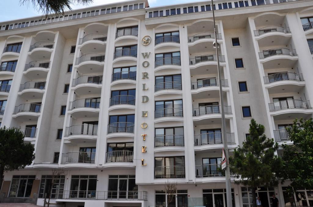 Ny World Hotel Istanbul Bagian luar foto